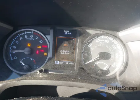 2021 Toyota Tacoma Trd Sport z USA, uszkodzony, nr VIN 3TYDZ5BNXMT001578